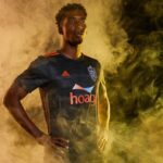 enda de zagueiro do Orange County para o Stade de ReimsFRA se torna a maior da USL