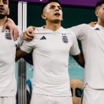 Thiago Almada pela Seleção Argentina (AFA / X)