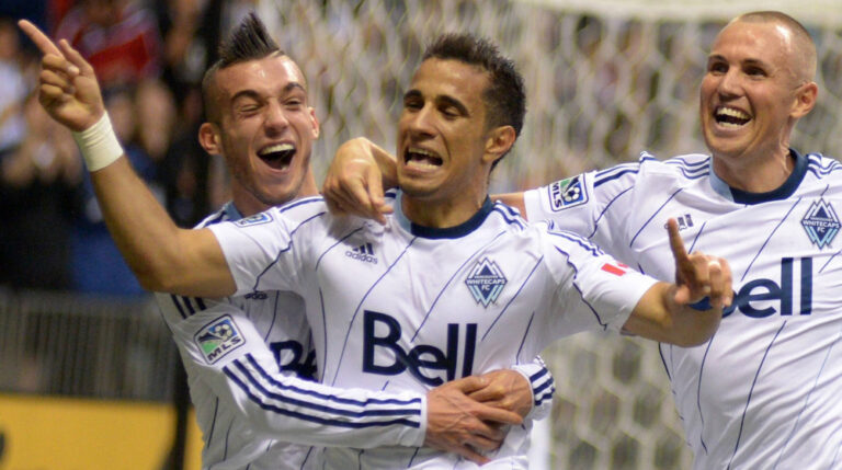 Veja quem é o maior brasileiro da história do Whitecaps; Confira os brazucas que passaram pelo clube em 10 anos e o ex-companheiro de Alphonso Davies