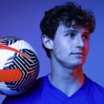 Josh Sargeant com a camisa da Seleção Masculina de Futebol dos Estados Unidos (USMNT / X)
