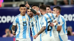 Argentina confirma favoritismo, vence Canadá por 2 a 0 e garante vaga na decisão da Copa América