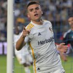 Ex-Vasco da Gama tem mais participações em gol na MLS que Messi e Suaréz