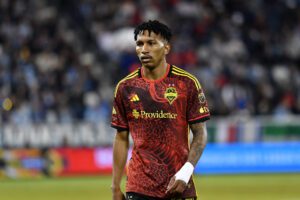Fluminense retoma interesse em Léo Chu, do Seattle Sounders