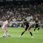 A partida entre LAFC x Inter Miami acontece quinta-feira (03) no BMO Stadium, às 00:30 (horário de Brasília), válida pela da Concacaf Champions Cup. Confira as informações sobre o confronto, prováveis escalações e as melhores opções de apostas.