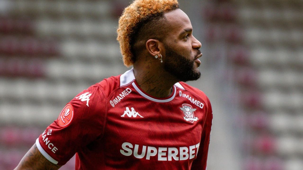 Ex-atacante do FC Cincinnati morre aos 28 anos após cair de prédio na China