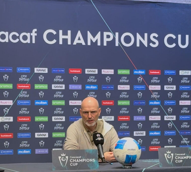 OPINIÃO: Troca de técnico transforma Vancouver Whitecaps em potência: líder absoluto da MLS e semifinalista da Concacaf Champions