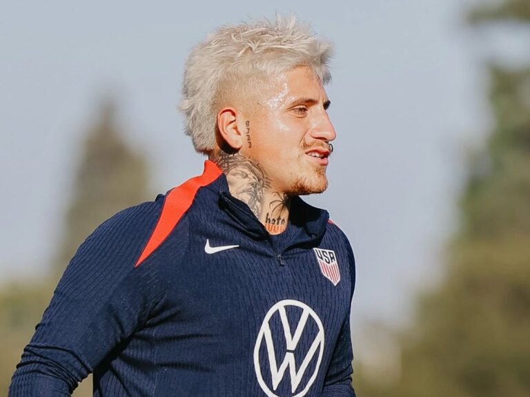 Diego Luna / USMNT