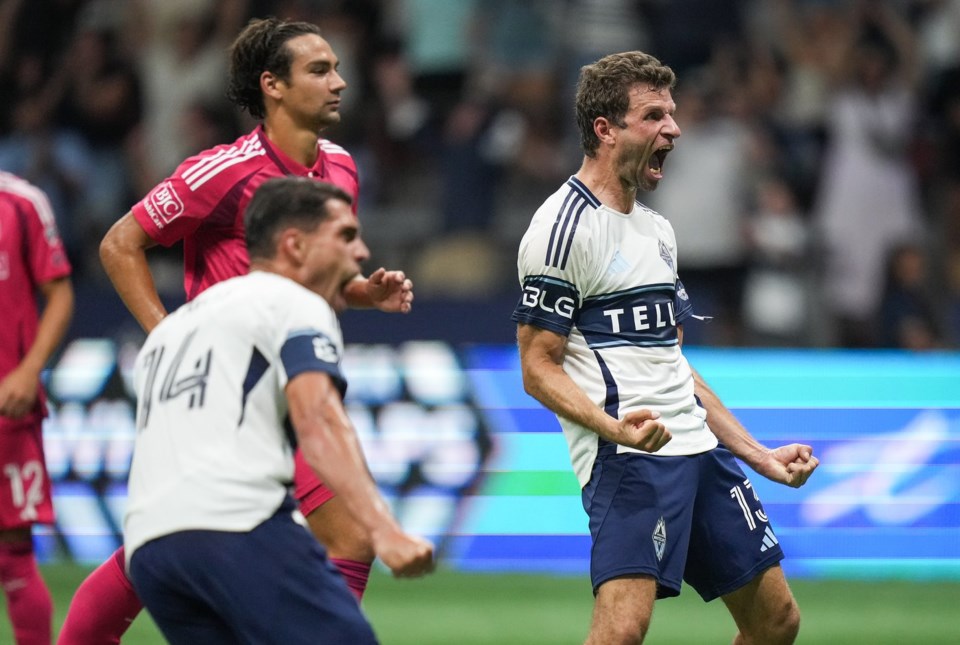 Thomas Muller / {VWFC - X)