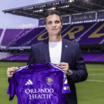 Ricardo Moreira com a camisa do Orlando City (@ricomoreira/Instagram)