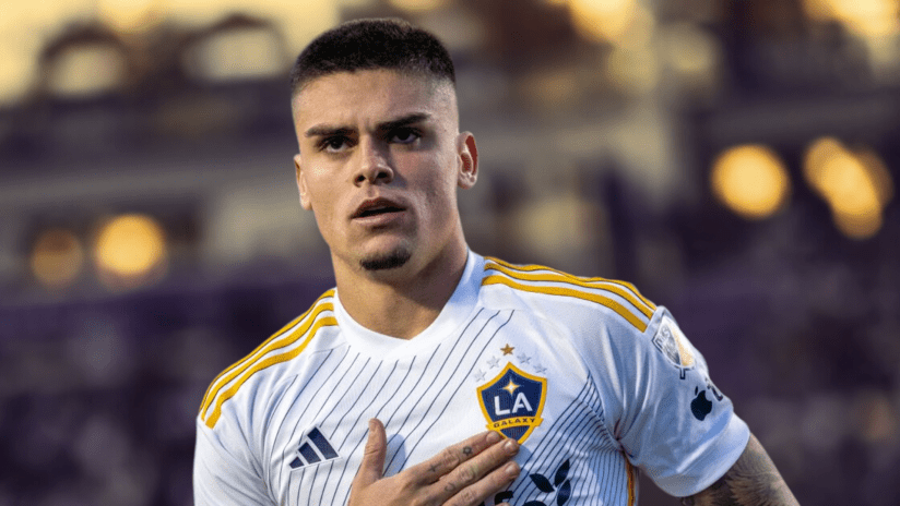 Gabriel Pec comenta sobre parceria com Reus na MLS: "Jogar ao lado dele tem sido uma oportunidade enorme"