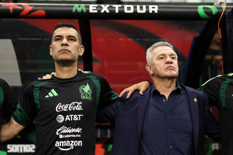 Seleção do México anunciada no sorteio da Copa do Mundo de 2026, com destaque para o jogo de abertura no Estádio Azteca.
