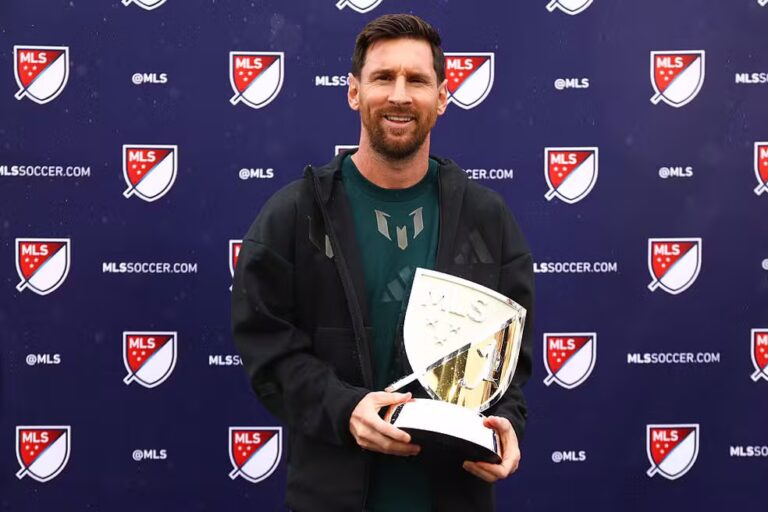 Messi faz história novamente e é eleito MVP da MLS pela segunda vez consecutiva