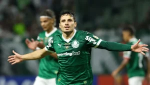 Club América e Palmeiras alinham acordo por empréstimo de Raphael Veiga; veja detalhes